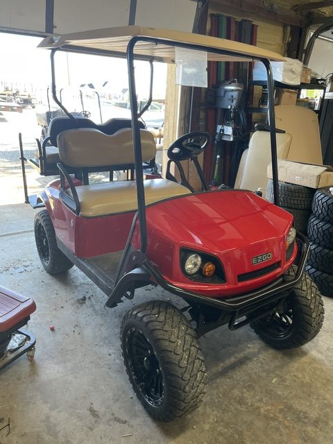 INSTOCK 5/11/26 2021 RED EZGO LIFTED 4" W/ 23" TIRES TXT 48V EZGO TXT 48V S4 BODY W/ LIGHTS, NEW BATTERIES W/ 12 MONTH WARRANTY - Image 5