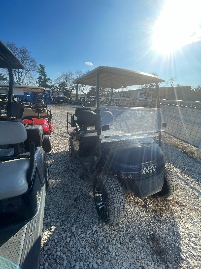 DK BLUE 2021 E-Z-GO TXT 48V NEW US BATTERIES w/ warranty NEW BLACK SEATS $4500 W/ NEW LARGER TIRES & WHEELS - Image 4