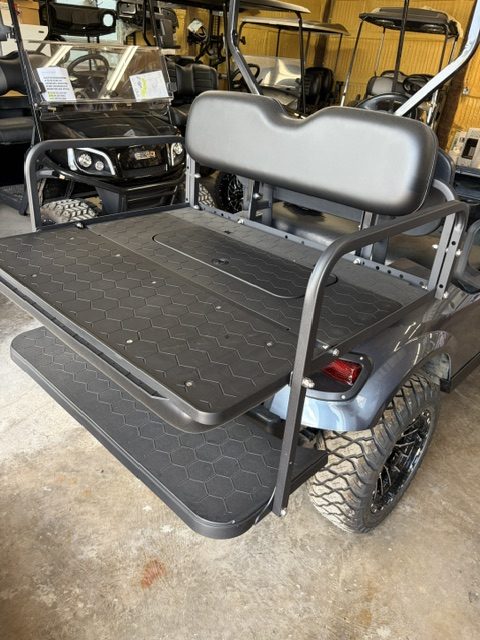 BEING BUILT NOW 8/7/26 WHITE 2015 CUSTOM FACTORY 6 SEATER ALL NEW BODY, TRIM, BRUSHGUARD, SEATS, MARINE STEREO W/LIGHTED KICKER SPEAKERS, 4" EZGO AXLE LIFT KIT, LIGHTS, 23" TERRAIN TIRES 8/ 6 VOLTS FOR LONGER RUN TIMES ONLY ON FACTORY 6 SEATERS - Image 4